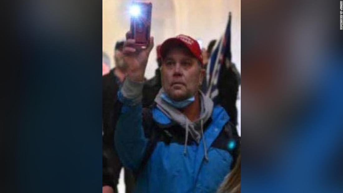 US Capitol rioter sentencing delayed after online sleuths uncover new footage of alleged police assault  - CNNPolitics