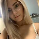 Eva Elfie