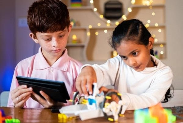 Cultivating Curiosity: Encouraging a Love for Lifelong Learning