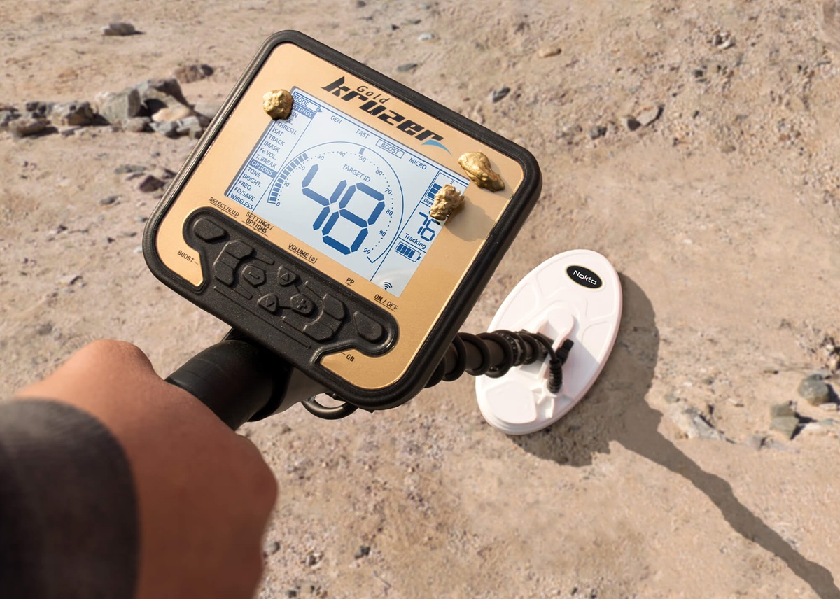 Gold Prospecting: Hand Held Metal Detector Shopping Considerations – Vibe Sphere