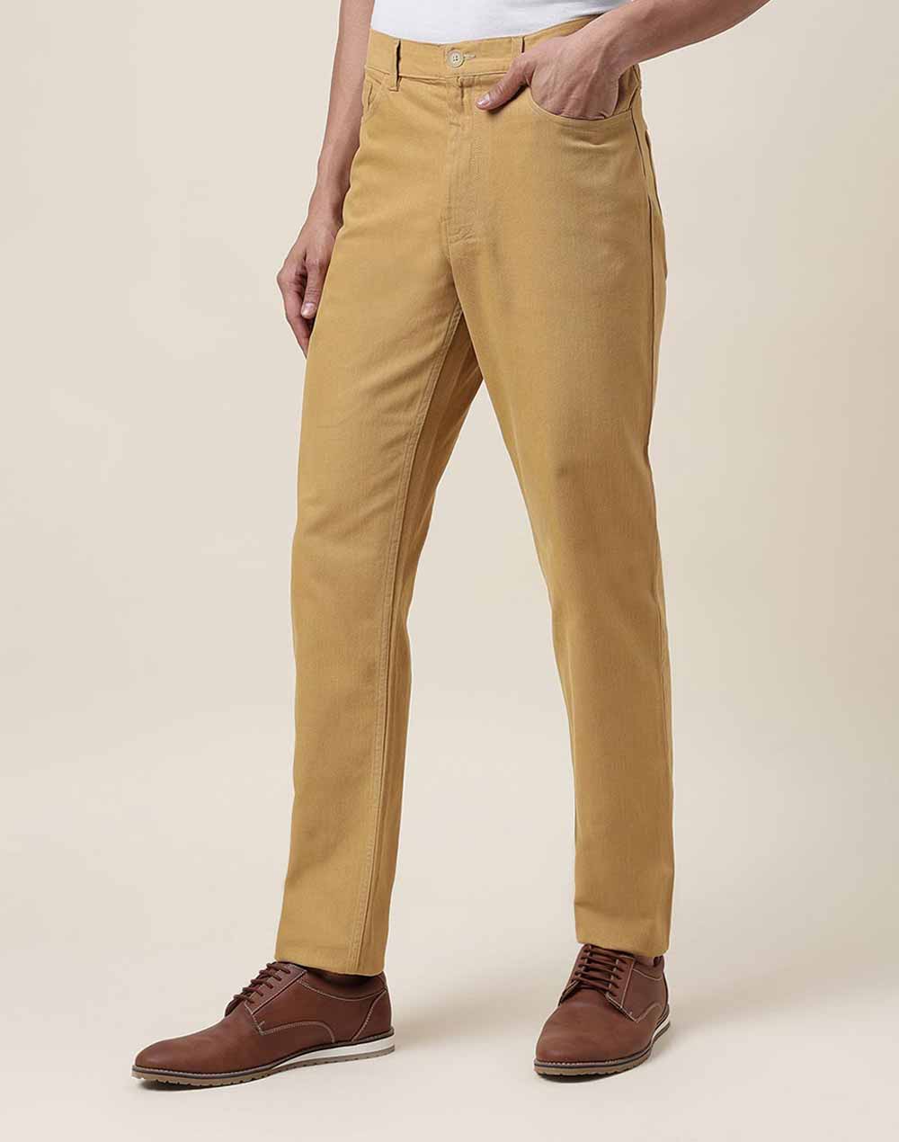 Cotton vs Linen Pants for Men — Which Fabric Should You Pick? | Expressy
