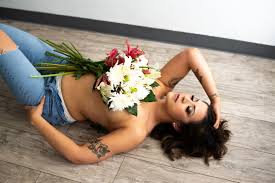 Emerald Fox Boudoir on Fstoppers