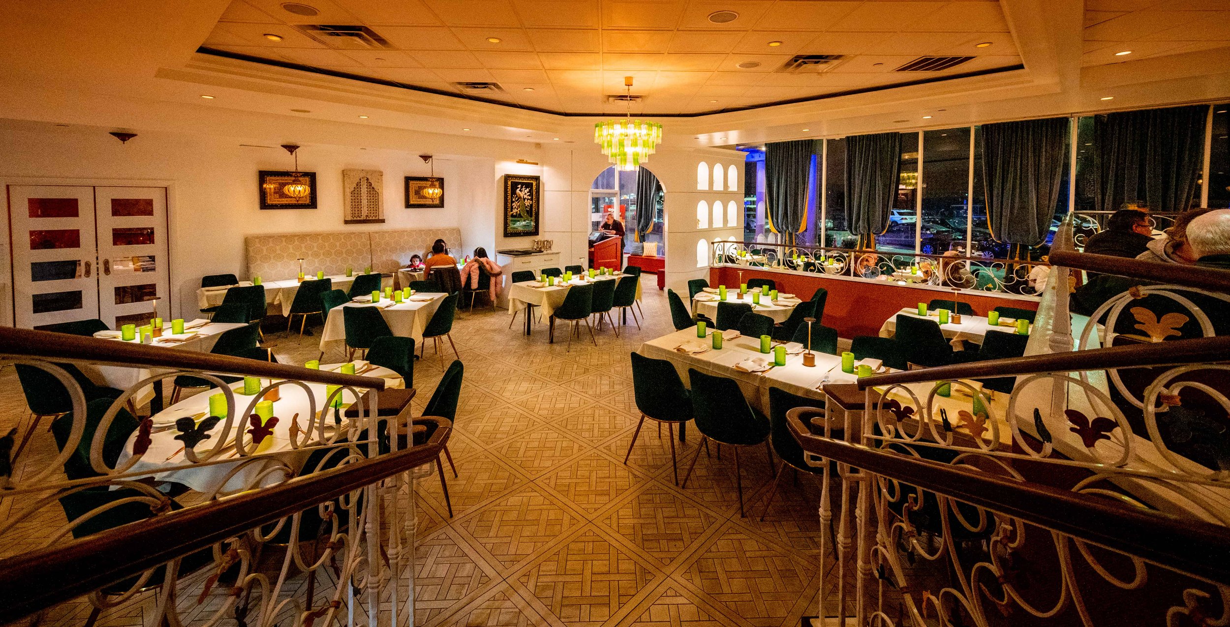 Fine-Dining Plating Trends at Indian Restaurants in New Jersey